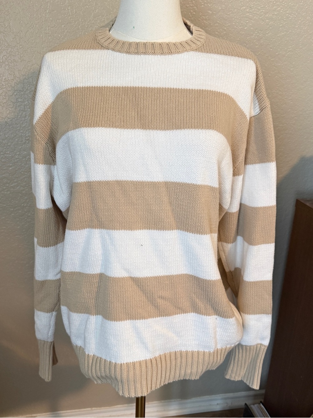 Brandy Melville Classic Striped Crewneck Sweater - White & Beige